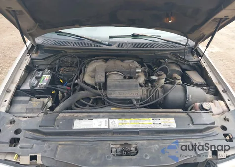 2000 Lincoln Navigator z USA, uszkodzony, nr VIN 5LMEU27A7YLJ24578